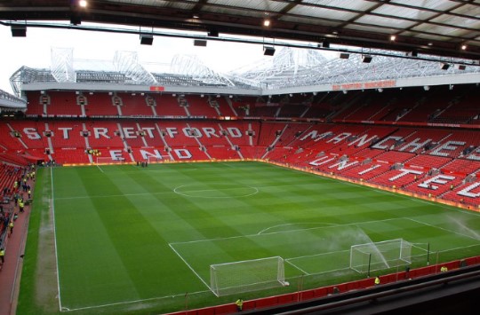 Sân vận động old trafford ở đâu?